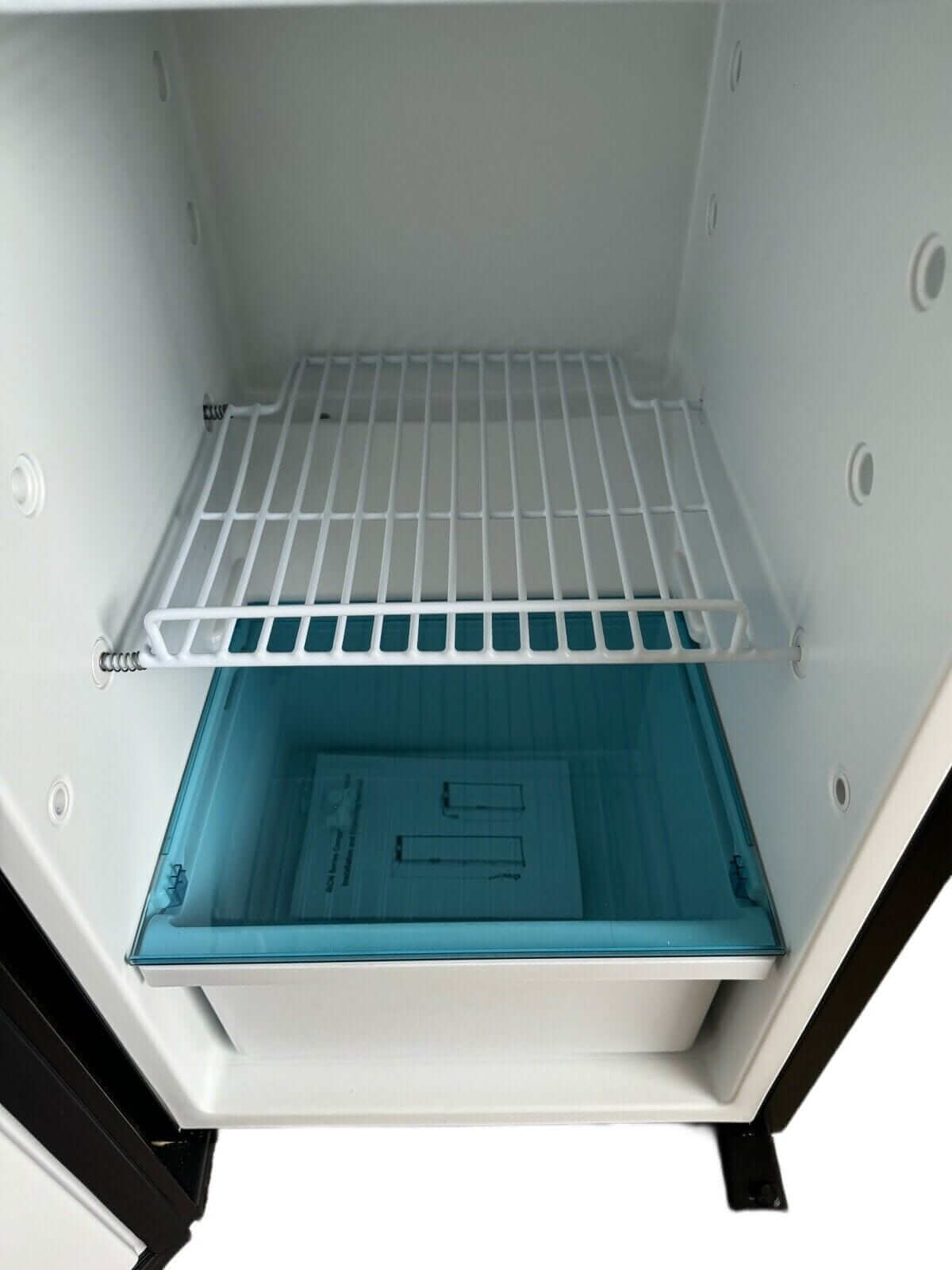 Purchase a brand new 150l Caravan Fridge today